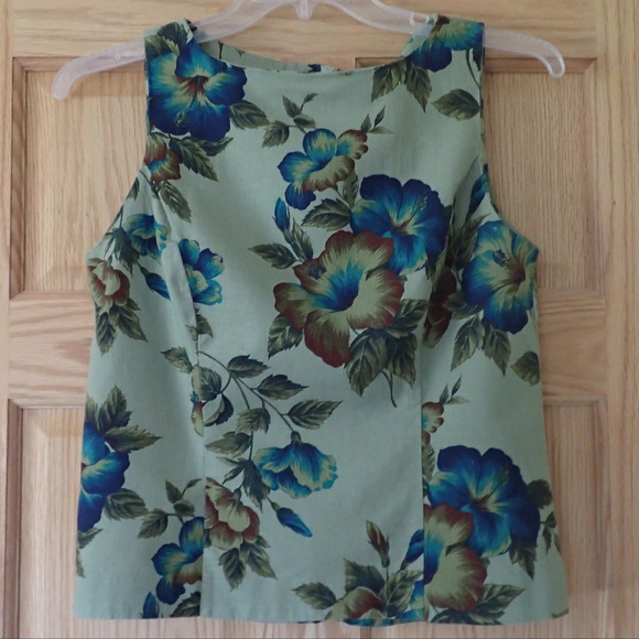 Express Tops - Express - Tailored Tropical Print Sleeveless Top